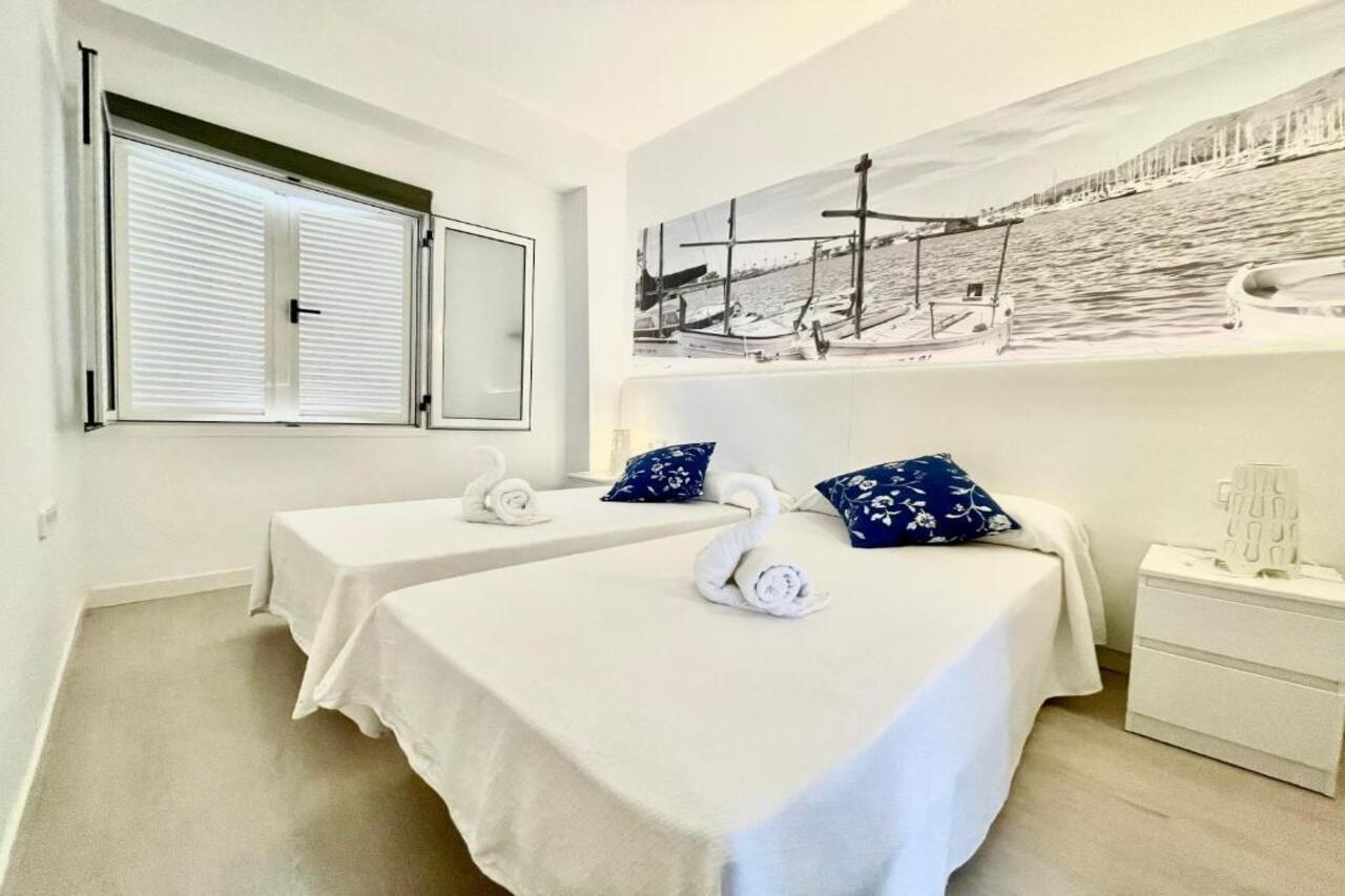 Hostal Vista Alegre Port de Alcudia  Exterior photo