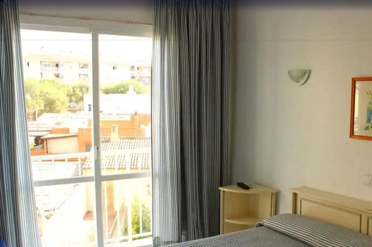 Hostal Vista Alegre Port de Alcudia  Exterior photo